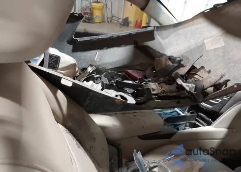 2013 Cadillac Xts Premium z USA, uszkodzony, nr VIN 2G61T5S32D9147032